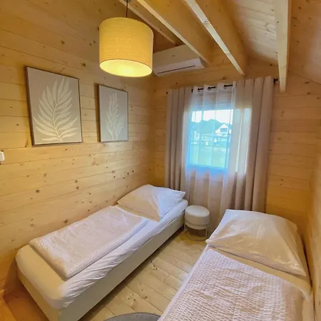 1 Nowy Na Wylacznosc Z Jakuzzi Psy Mile Widziane Rewalia Relax Feriehus *